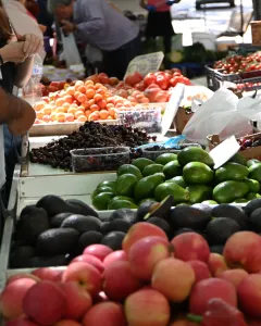 Día de Mercado en Oliva