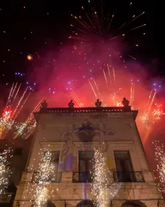 Obrim la Fira