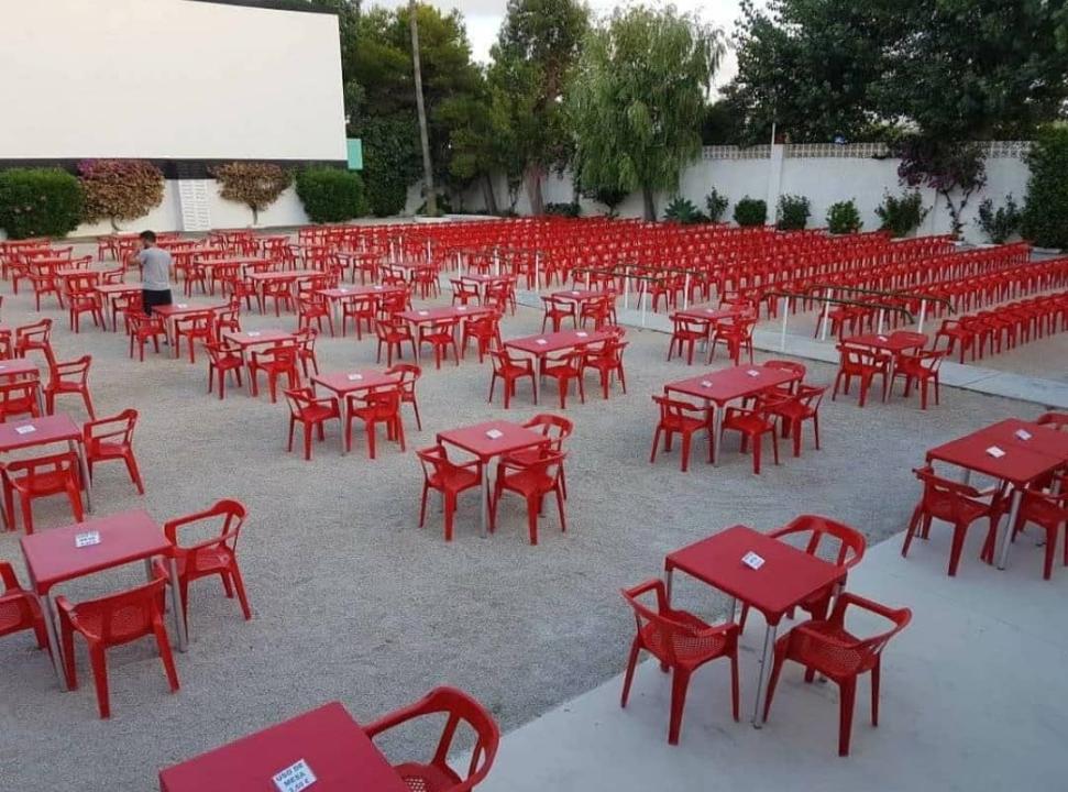 Cine Terraza Charly