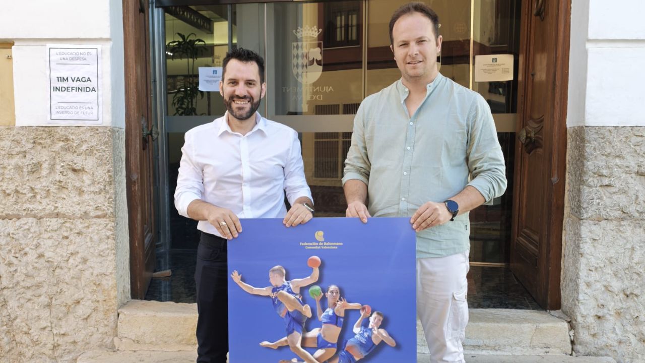 Oliva acoge la Liga Autonómica de Balonmano Playa 2026