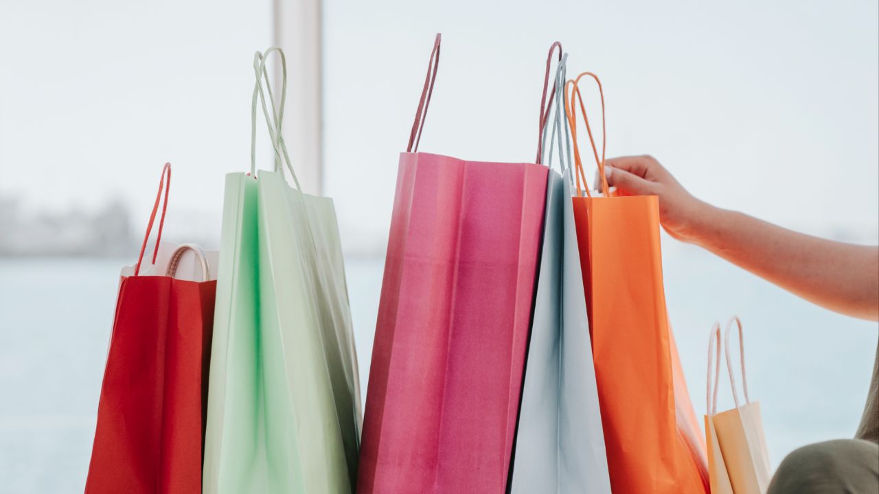 La Feria del Comercio VORAMAR 2026 llegará a la playa de Oliva el próximo 8 de agosto