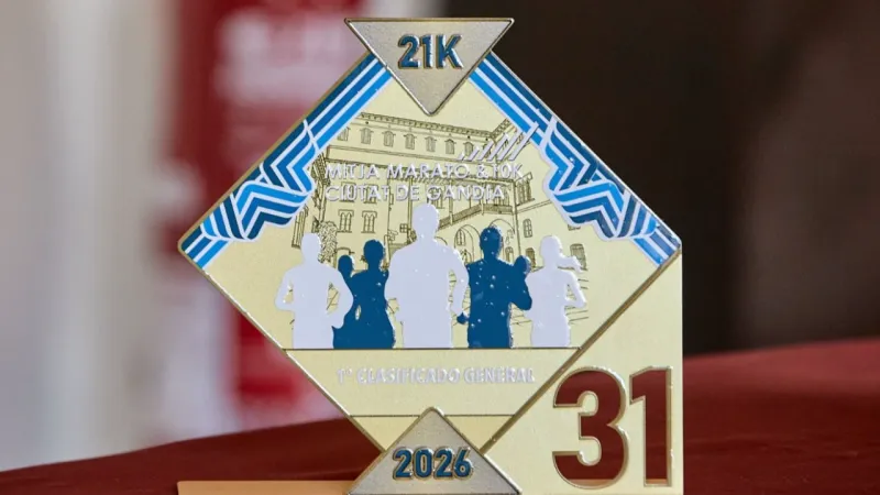 El Palau Ducal de los Borja protagoniza las medallas de la Mitja Marató de Gandia